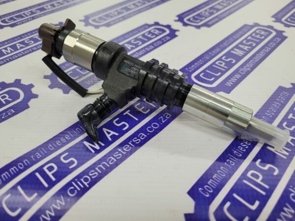 ME302143 Fuel Injector Mitsubishi Fuso 6M60