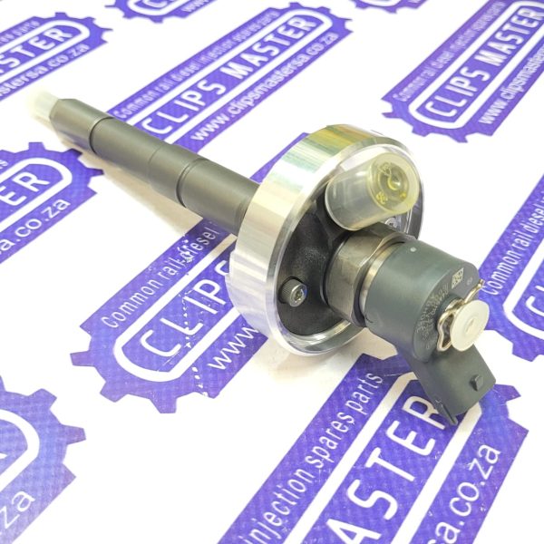 OE 16600VZ20A Fuel Injector for Nissan Patrol 3.0dci