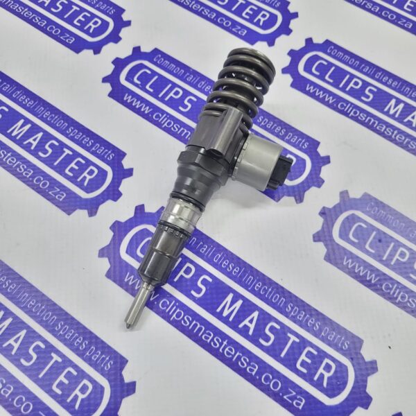 Audi 2.0Tdi Unit injector 03G130073G - Image 2