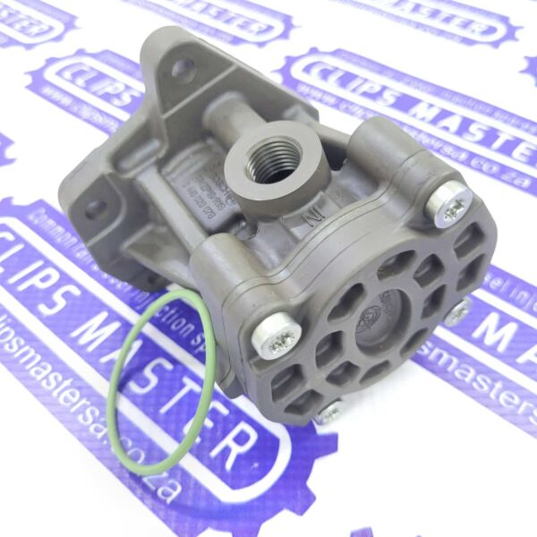 Bosch 0440020078 MAN D20 and D26 Gear Pump - Image 4