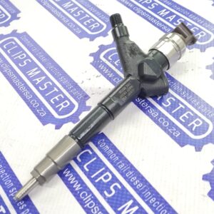 YD25 Nissan Pathfinder Injector 095000-6250