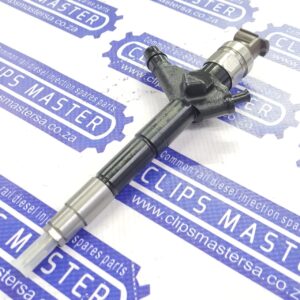 095000-6240 NP300 Diesel Injector