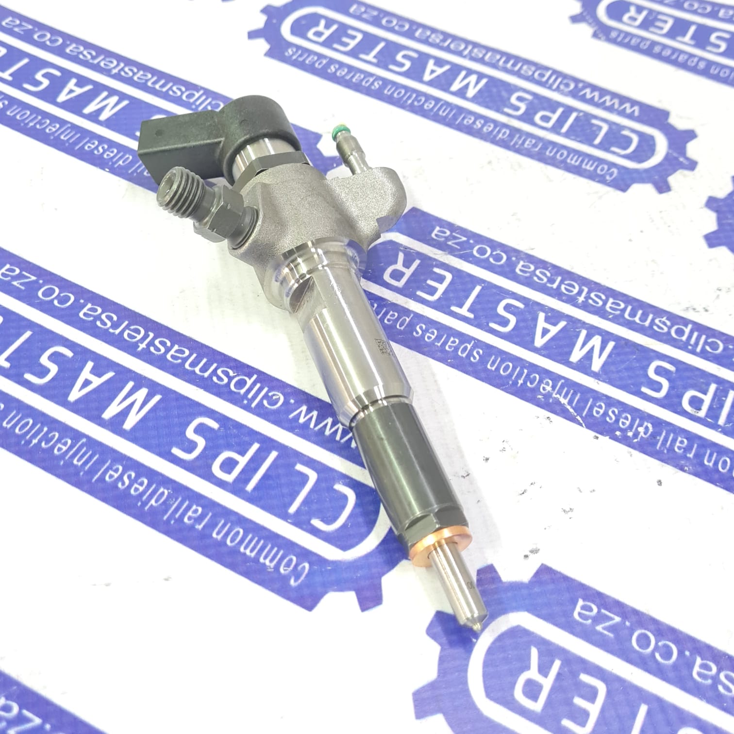 1.6d Citroen Ford Peugeot Volvo Fuel Injector 9802448680 - Clips